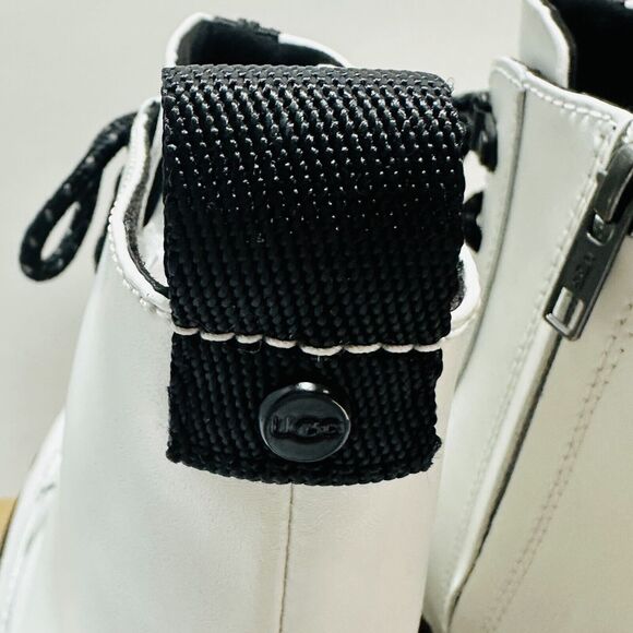 UGG Sidnee US 8 Combat Boots White Leather Waterproof Side Zip NIB $150 - Picture 8 of 14